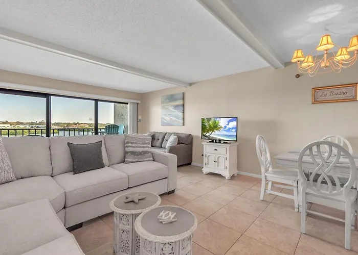 Sea Club #204 - Casa Intercoastal Clearwater Beach