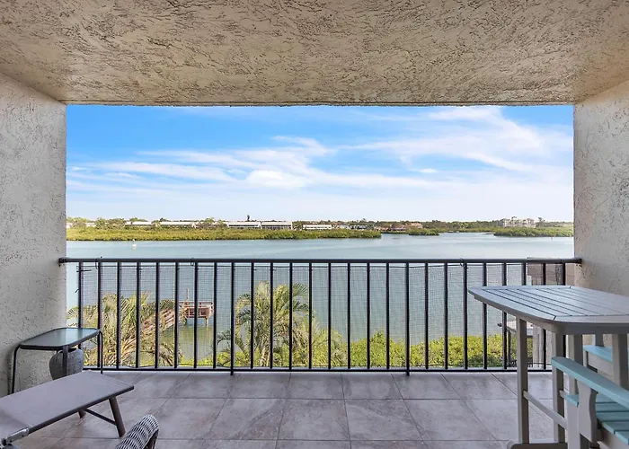 Sea Club #204 - Casa Intercoastal Clearwater Beach